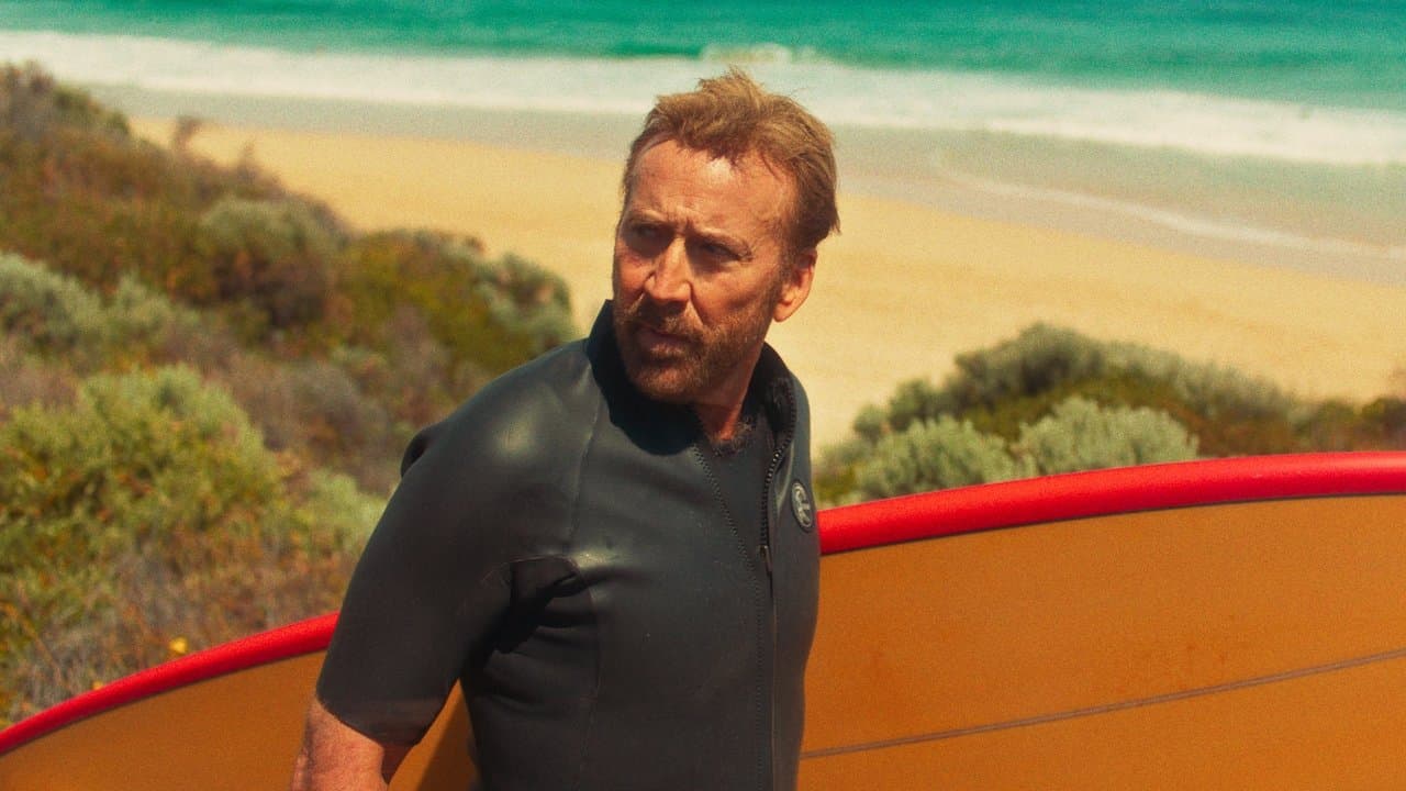 The Surfer — backdrops 3