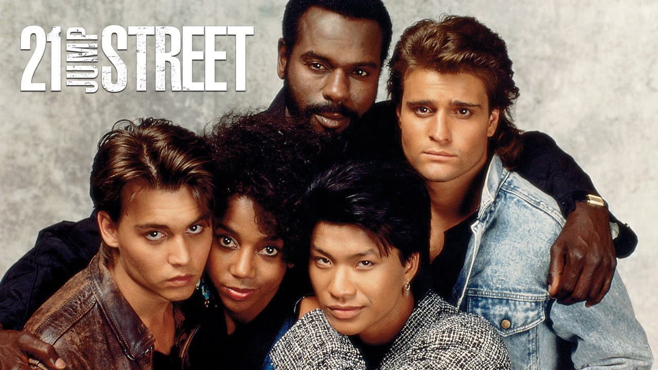 21 Jump Street — backdrops with title 2