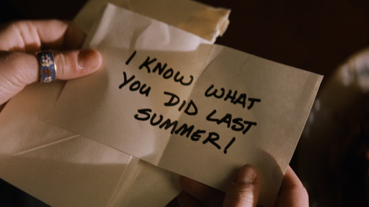 I Know What You Did Last Summer — backdrops with title 4