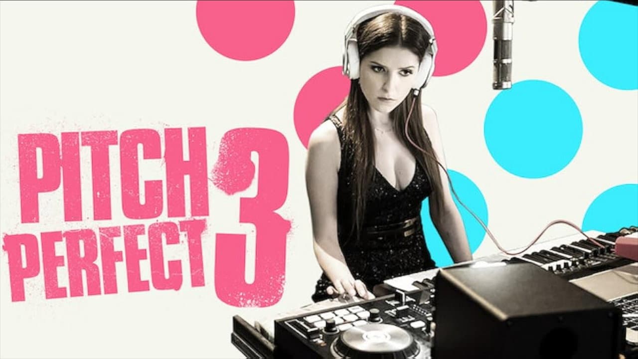 Pitch Perfect 3 — backdrops with title 5