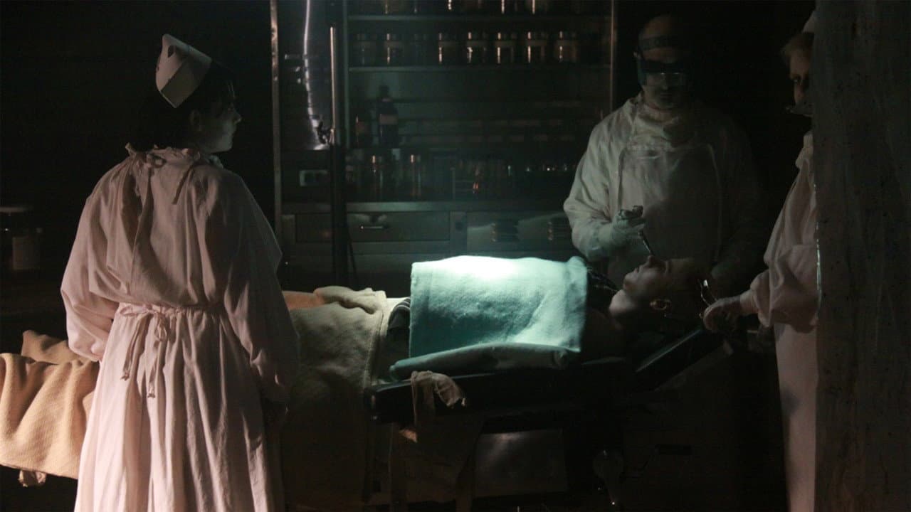 Grave Encounters — backdrops 4