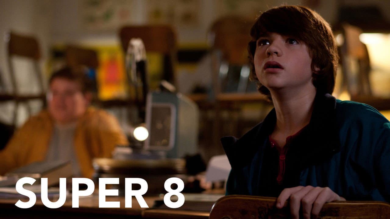 Super 8 — backdrops with title 4