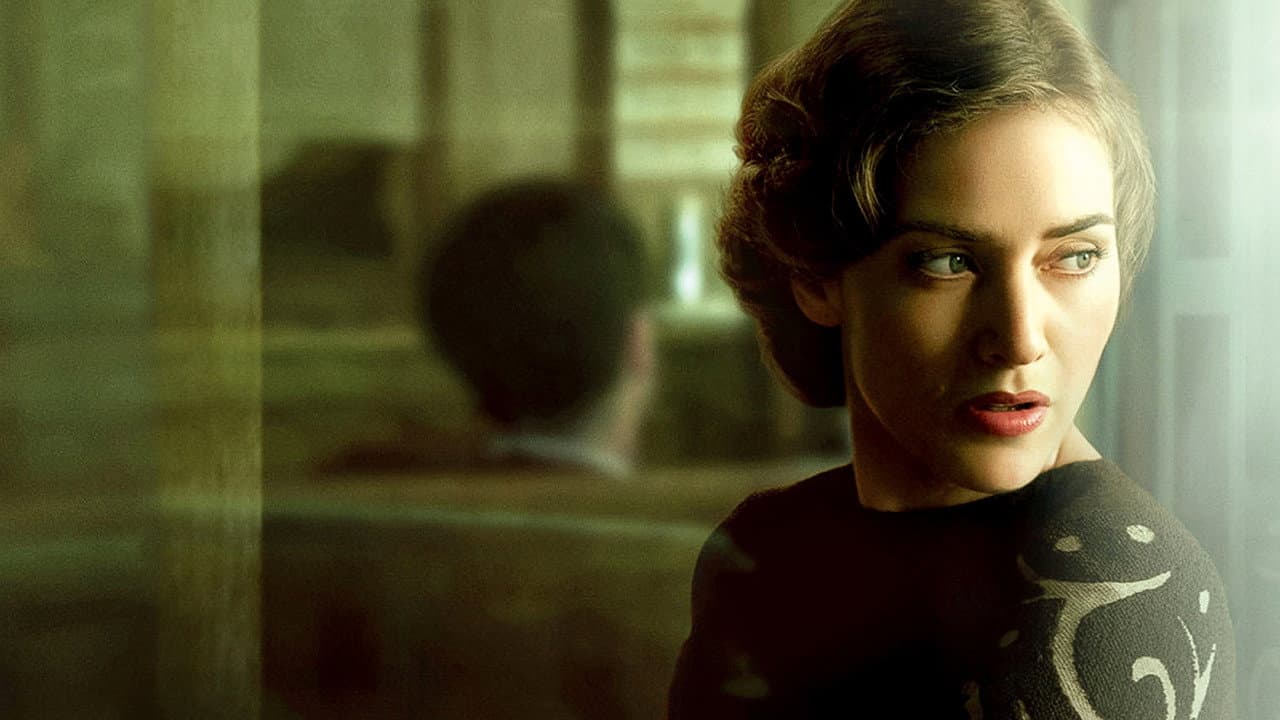Mildred Pierce — backdrops 4