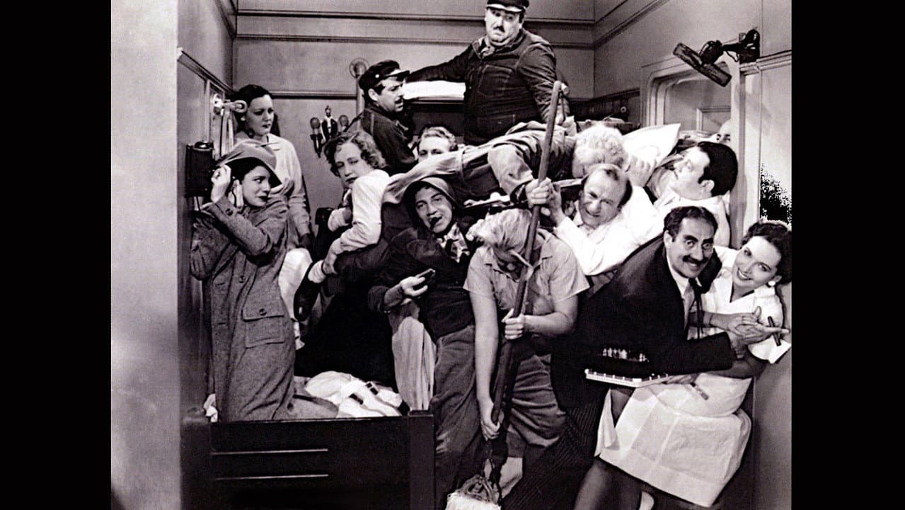 A Night at the Opera — backdrops 8