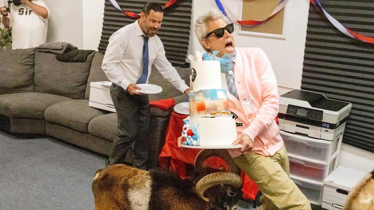 Jackass: Best and Last — backdrops 2
