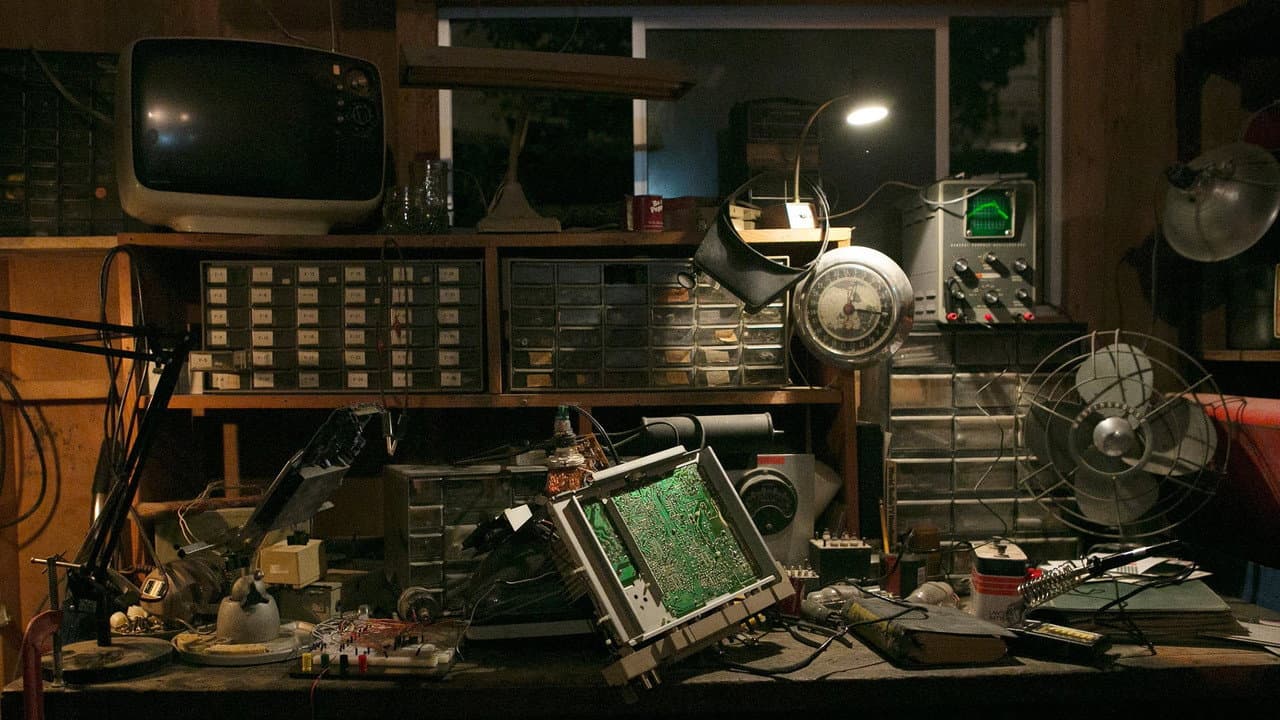 Halt and Catch Fire — backdrops 4