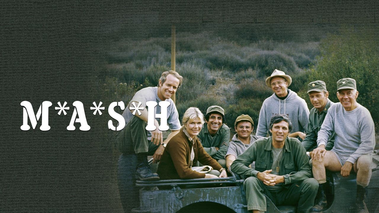 M*A*S*H — backdrops with title 4