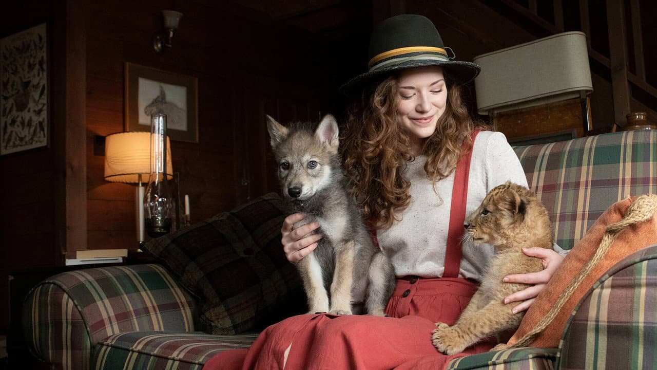 The Wolf and the Lion — backdrops 8