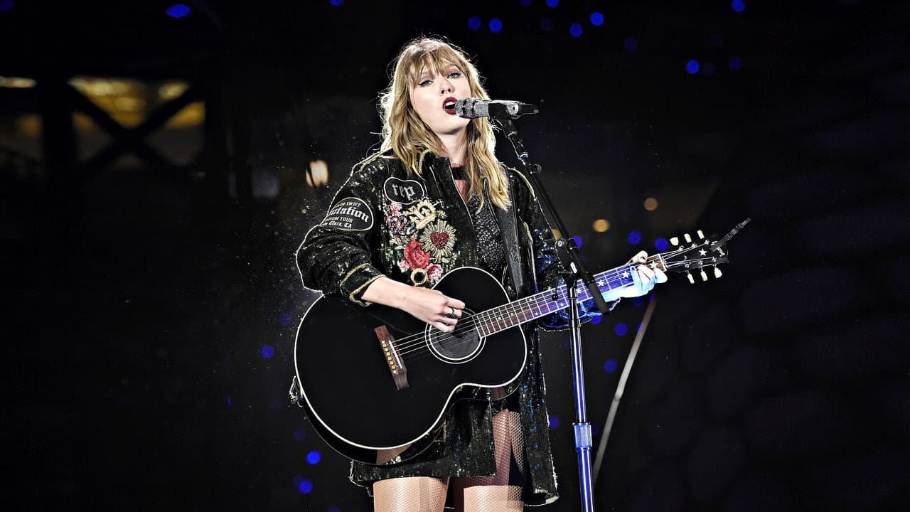 Taylor Swift: Reputation Stadium Tour — backdrops 3