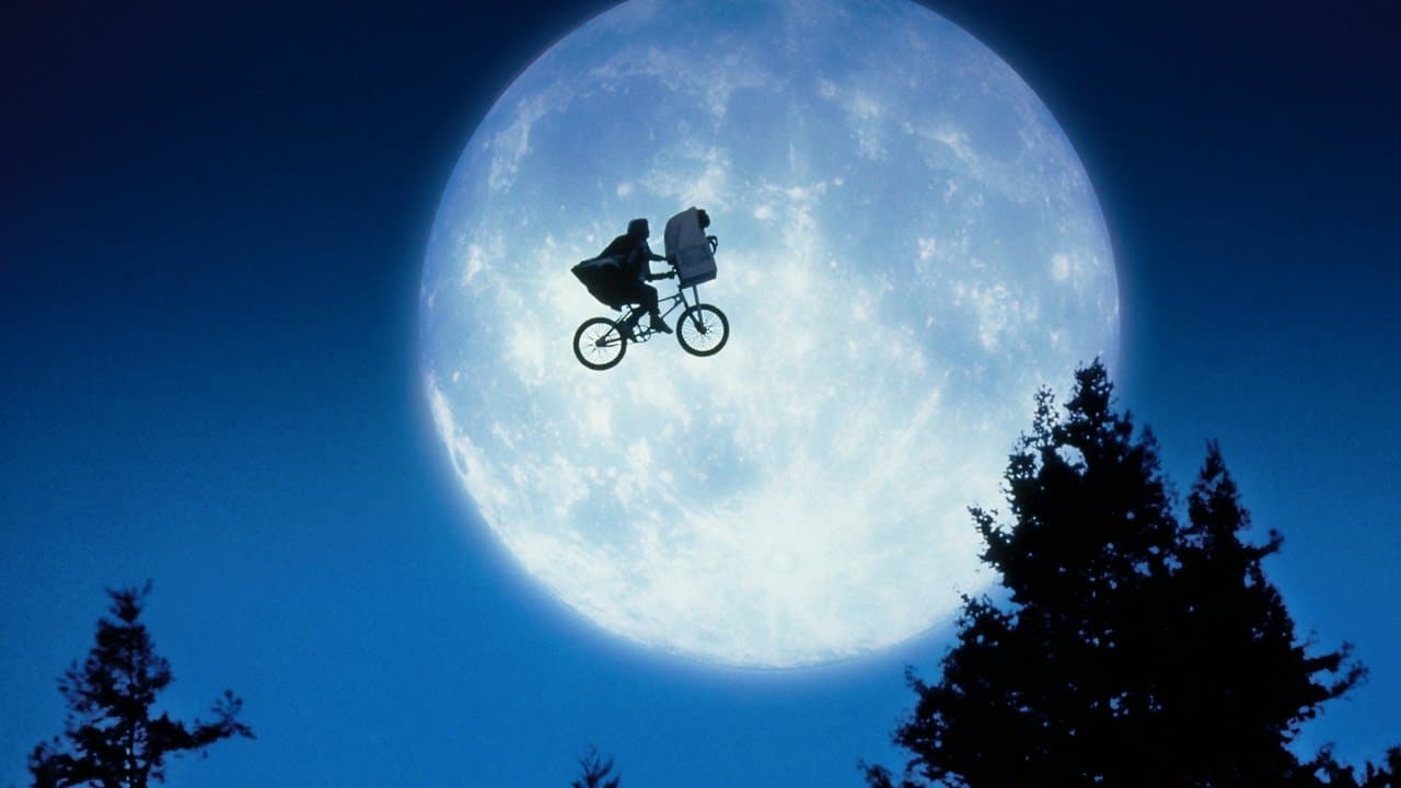 E.T. the Extra-Terrestrial — backdrops 1