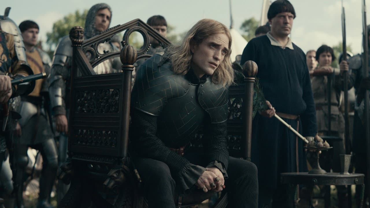 The King — backdrops 1
