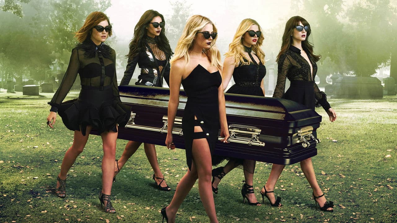 Pretty Little Liars — backdrops 4