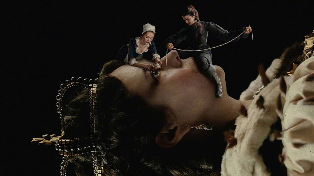 The Favourite — backdrops 4