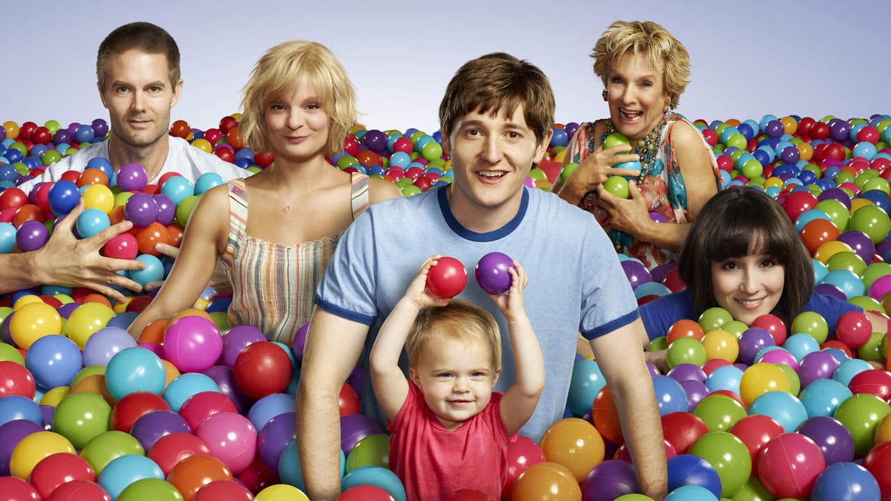 Raising Hope — backdrops 3