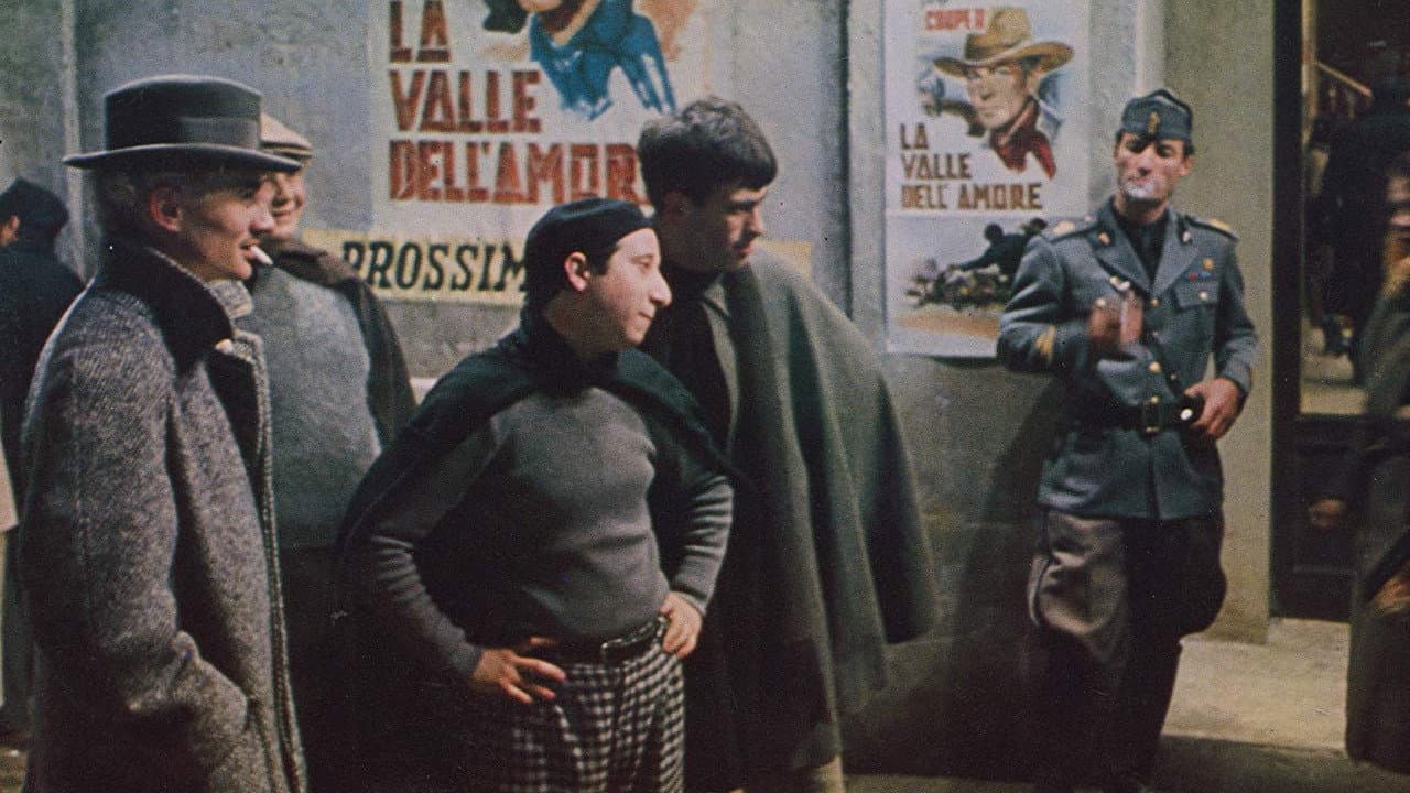 Amarcord — backdrops 5