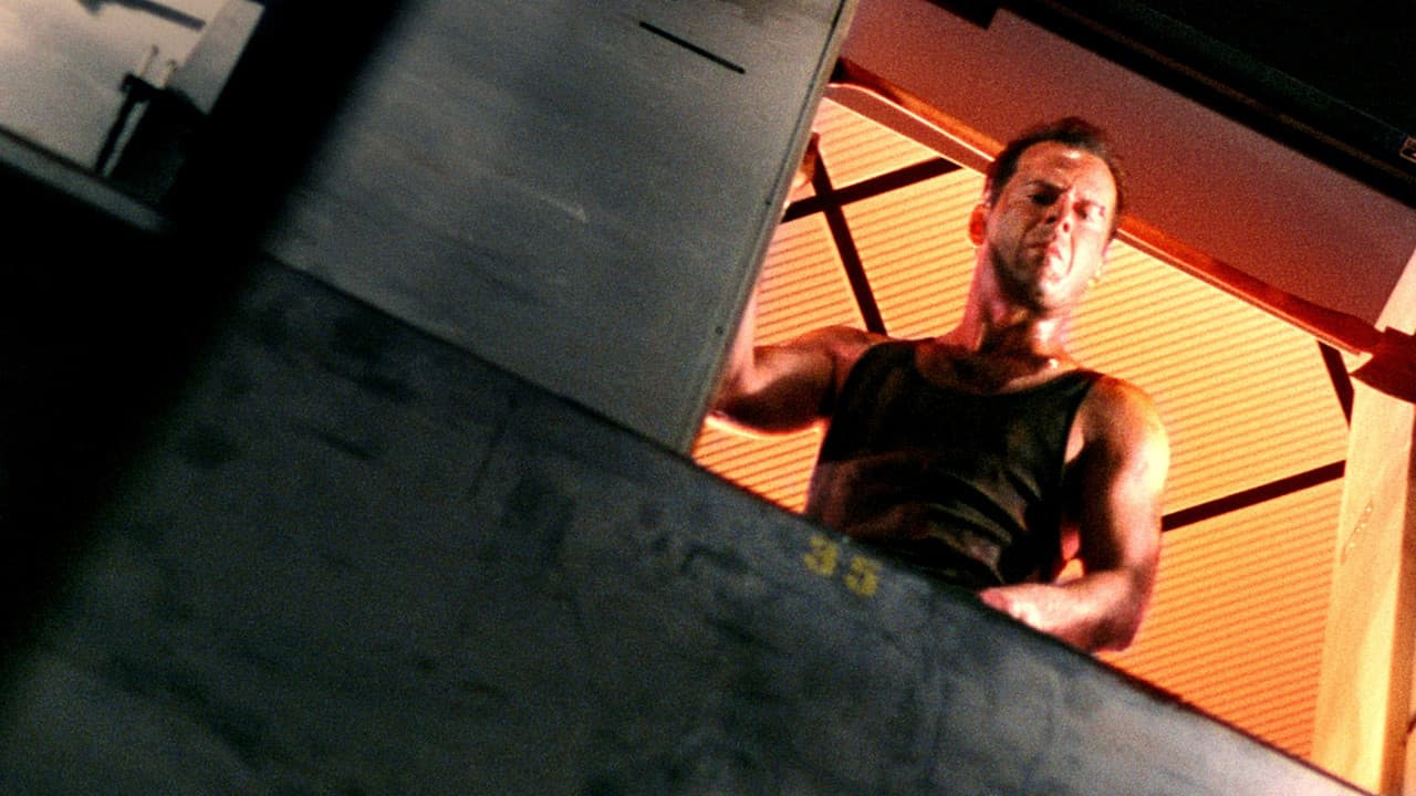 Die Hard — backdrops 4