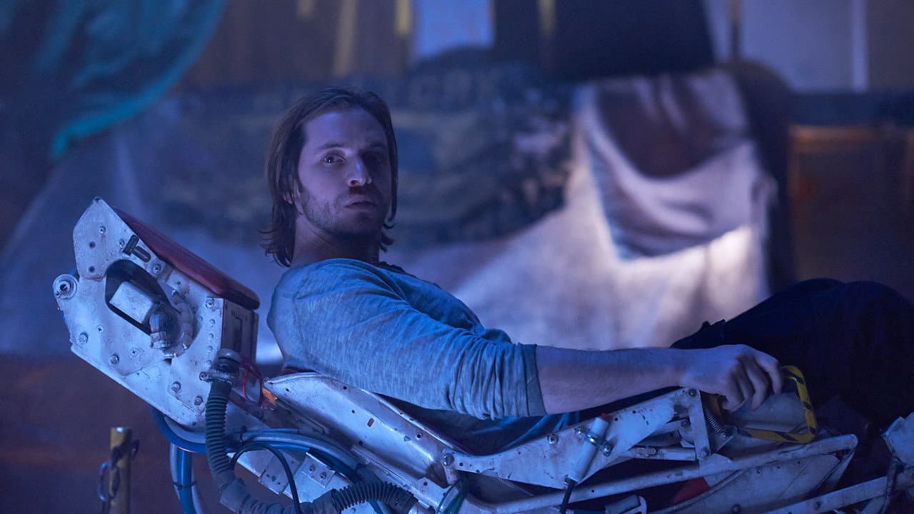 12 Monkeys — backdrops 3