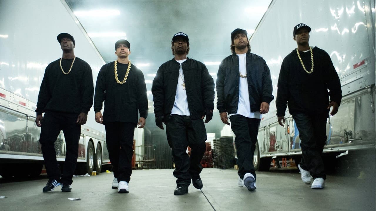 Straight Outta Compton — backdrops 7