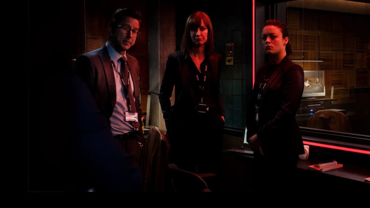 Criminal: UK — backdrops 5