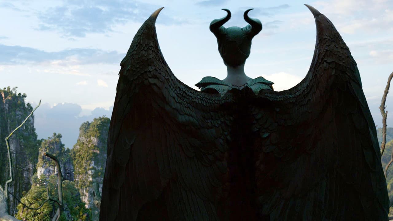 Maleficent: Mistress of Evil — backdrops 4