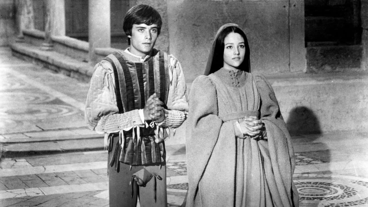 Romeo and Juliet — backdrops 4