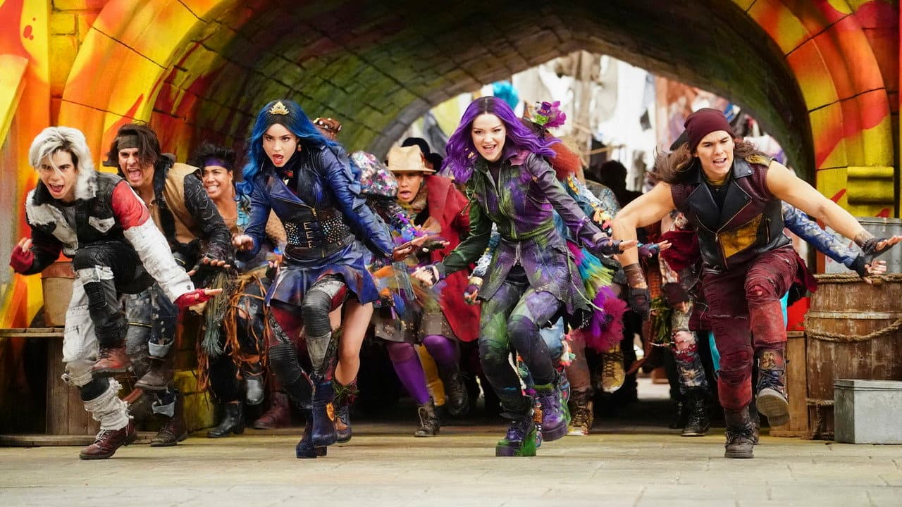 Descendants 3 — backdrops 8