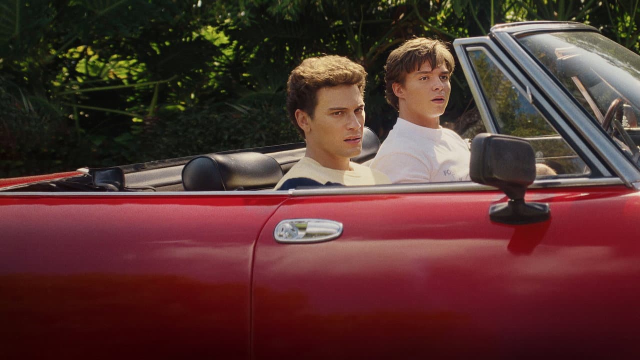 Monsters: The Lyle and Erik Menendez Story — backdrops 7