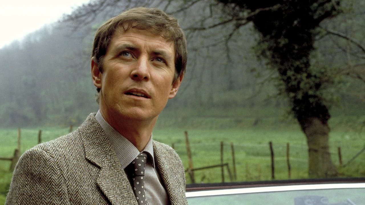 Bergerac — backdrops 7