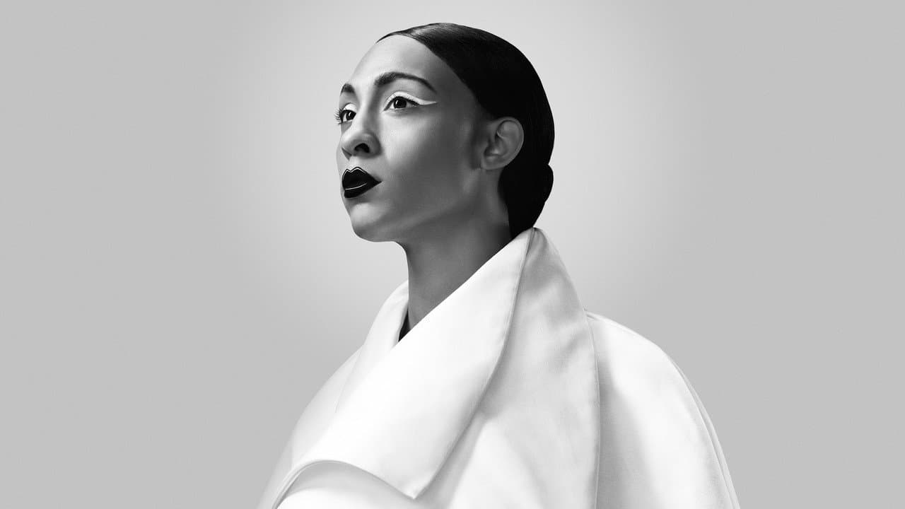 POSE — backdrops 6