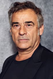 Photo of Eduard Fernández