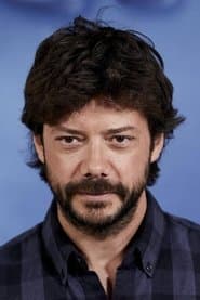 Photo of Álvaro Morte