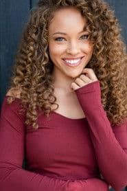 Photo of Shelby Simmons