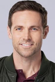 Photo of Dylan Bruce