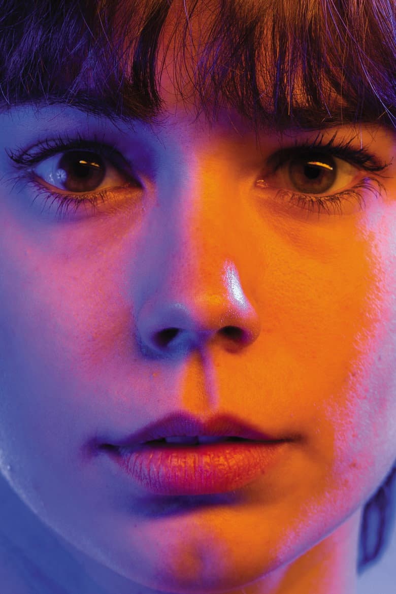 Victoria — posters 1
